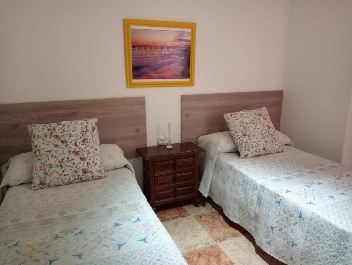 La Costa Del Sol Apartment ฟูเอนฮิโรลา ภายนอก รูปภาพ